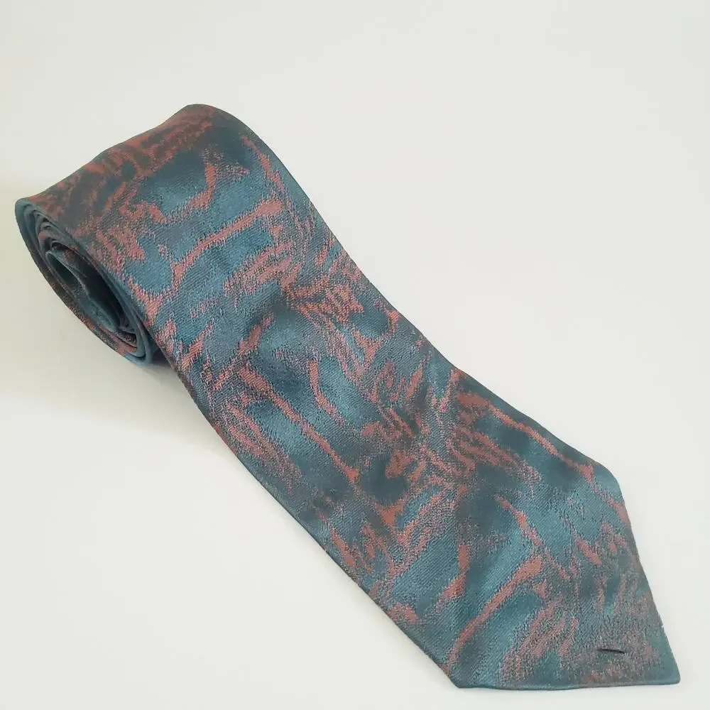 Classic Men's Blue Stain Resistant Acetate Fabric Tie 3.25x59 #53R. - Picture 4 of 4